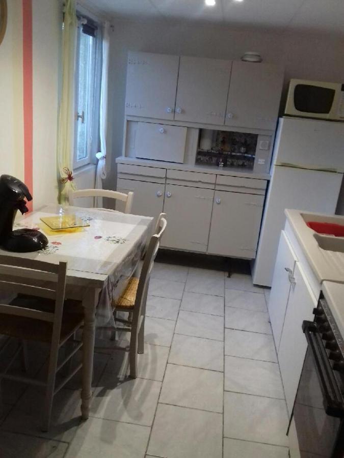 Apartmán Chez Marie France Saint-Paulien Exteriér fotografie